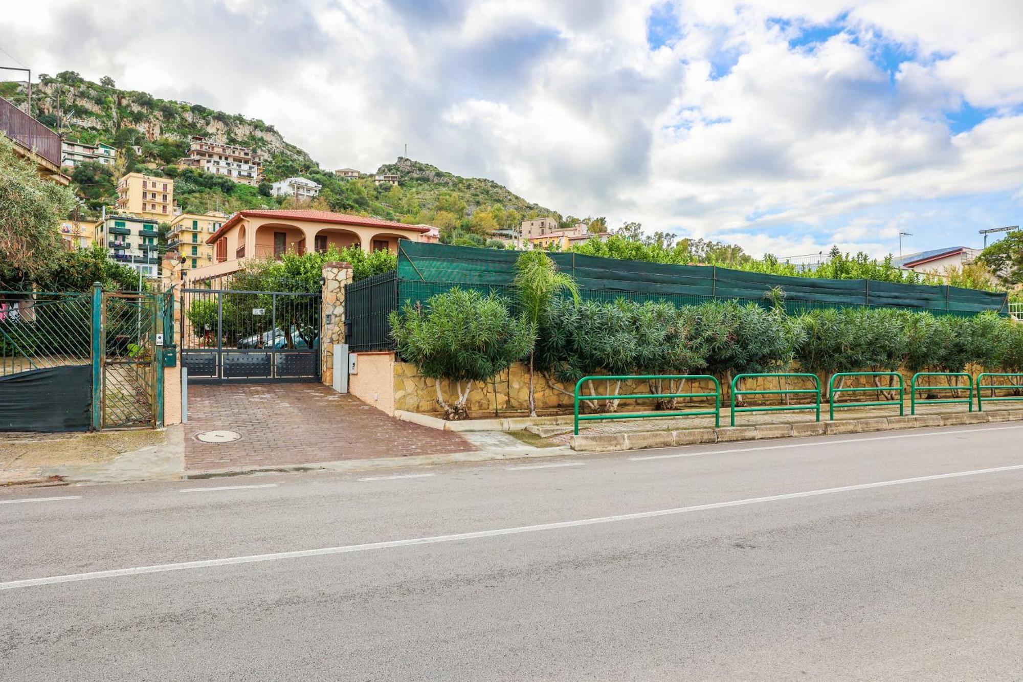 B&B Giardino Dei Cedri Trabia Kültér fotó